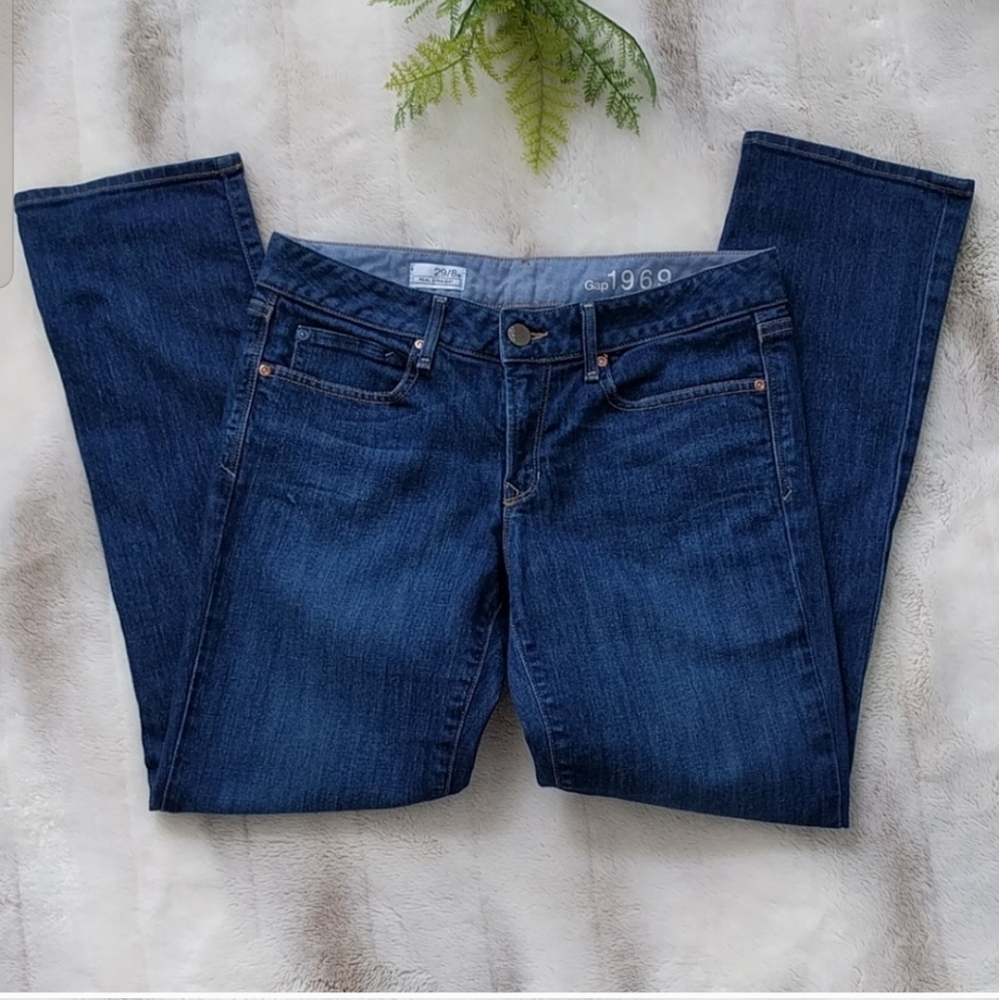 Gap real straight jeans 29a